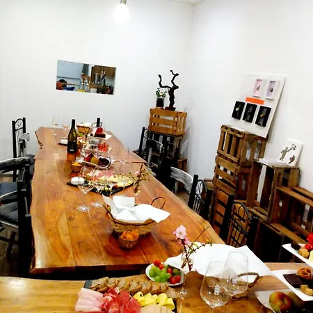 ゲストハウス Via Eberle - Vinothek Und Gaestezimmer Grünstadt